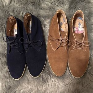 English Laundry Men's Chukka Boots in Navy and Brown